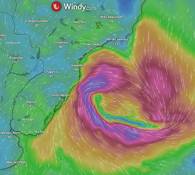 Circulação dos ventos causada pelo ciclone extratropical, que está no Sul do Brasil, mas influencia São Paulo. Crédito: animação modelo GFS/WINDY